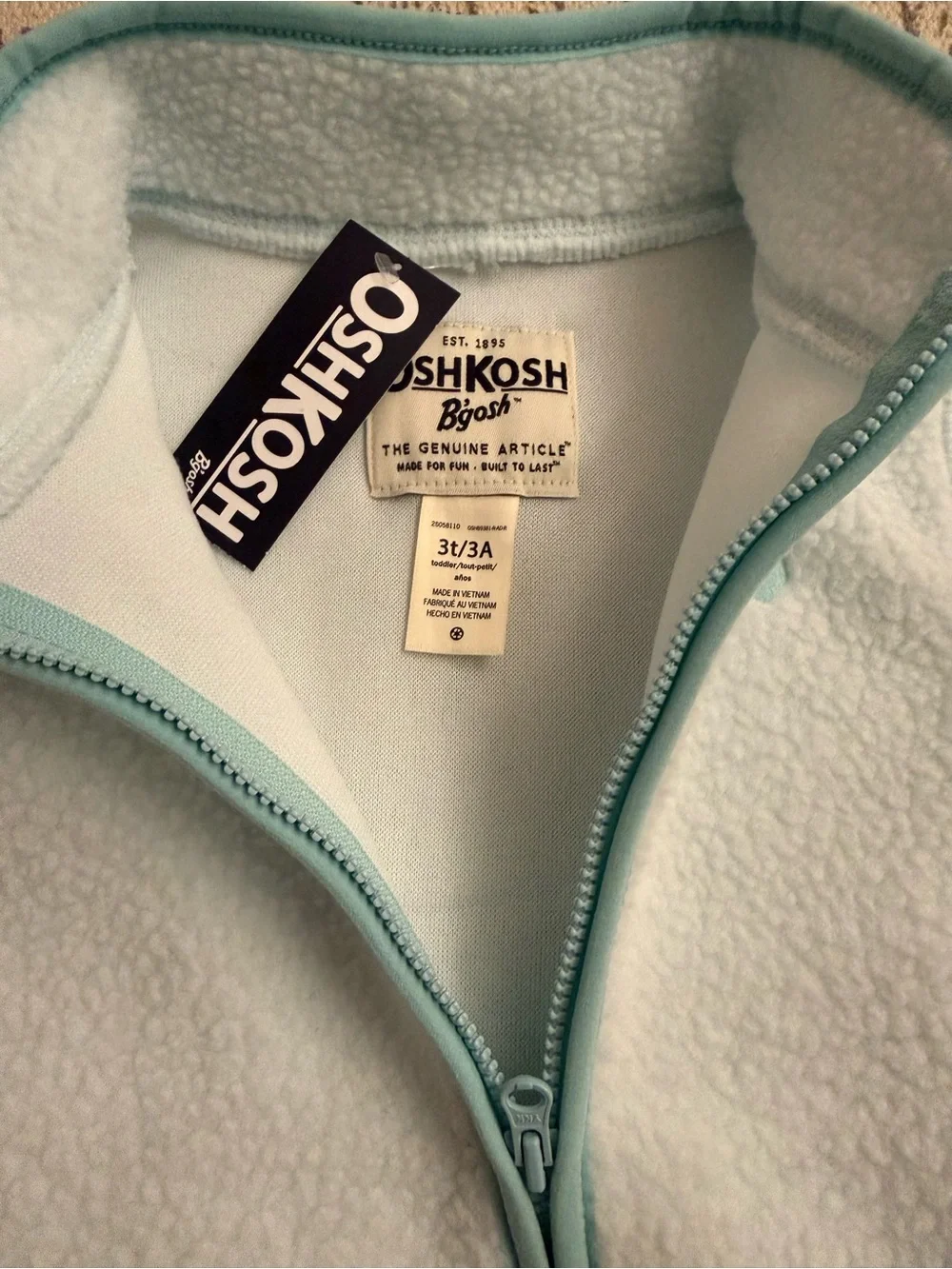 NWT OshKosh B'gosh Girls Microfleece Long-Sleeve Zip-Up Jacket 3T